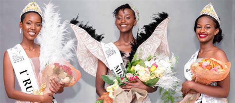 Umuyobozi wa banki ya kigali yaganiriye n'abakobwa bahatanira ikamba rya miss rwanda 2021 (amafoto). Missrwanda - Beauty - Brain - Culture
