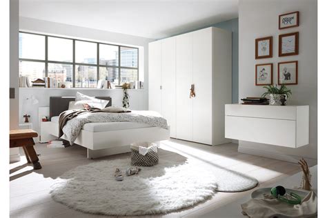 Das schlafzimmer, der ort der entspannung und erholung. now! by hülsta basic weißes Schlafzimmer | Möbel Letz ...