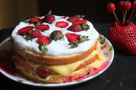 swedish summer cake recipe strawberry cream cake recipe yummy tummy summer cakes