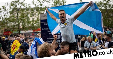 Follow the euro live football match between england and scotland with eurosport. England Euros - England vs Scotland Euro 2021 Live Stream: How to Watch ... - England were ...