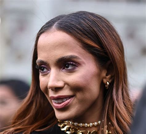 Anitta Se Pronuncia Sobre Ser Carimbada Pelo Hiv Pan Pandlr