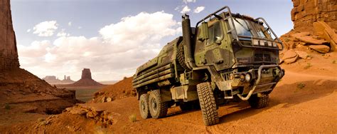 When humanity allies with a bounty hunter in pursuit of optimus prime, the autobots turn to a mechanic and his family for help. Introducing Hound From TRANSFORMERS 4 - We Are Movie Geeks