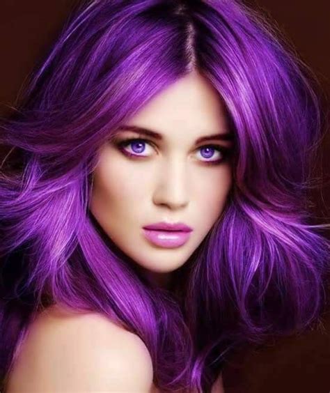 Pin By Lorena Anton On Emotions And Beauty Girl With Purple Hair Hair