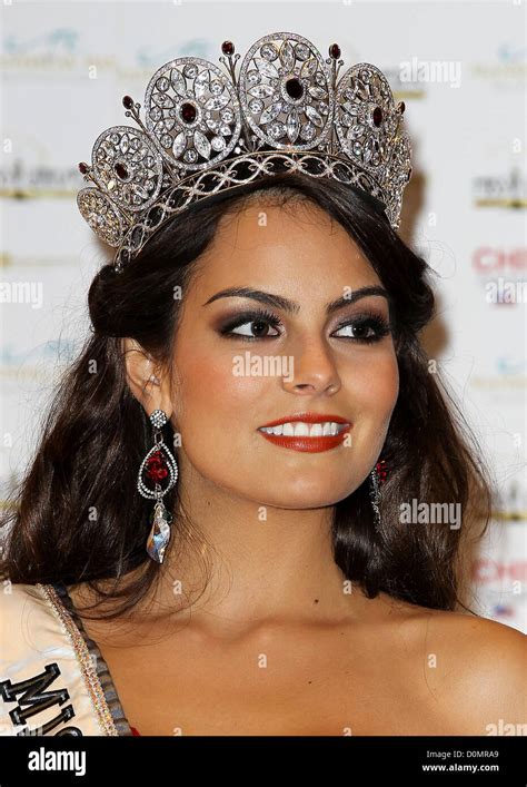 Miss Mexico Jimena Navarrete Is Announced As Miss Universe The 2010