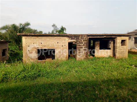 3 Bedroom House In Obasanjo Farm Ado Odoota Ogun House For Sale In