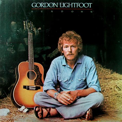 2 or 3 lines (and so much more): Gordon Lightfoot - 