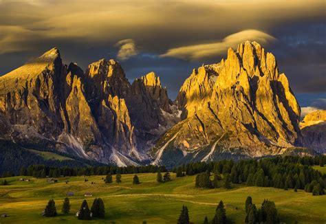 Sunrise Alps Forest Tyrol Italy Summer Mountain Clouds Cabin Green Cliff Sunlight