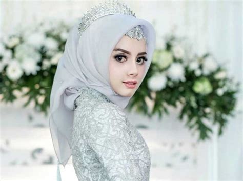 Model Kebaya Hijab Untuk Akad Nikah Yang Memukau Baju Pengantin