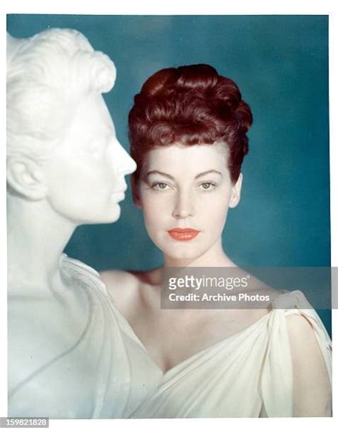 Ava Gardner 1948 Photos And Premium High Res Pictures Getty Images