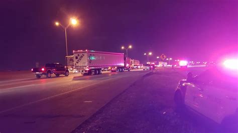 Texas Woman Dies After Being Hit By Vehicle On Highway Fort Worth