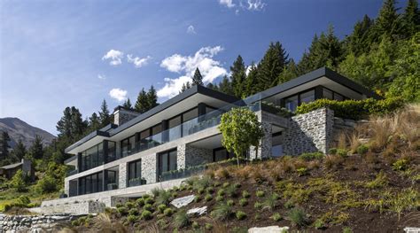 Large House On Difficult Steep Slope Is Partly Dug Trends
