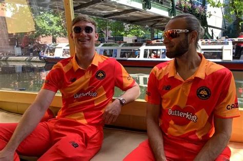 A Barge Ride Around Birmingham With Phoenix Pair Chris Benjamin And Imran Tahir Birmingham Live