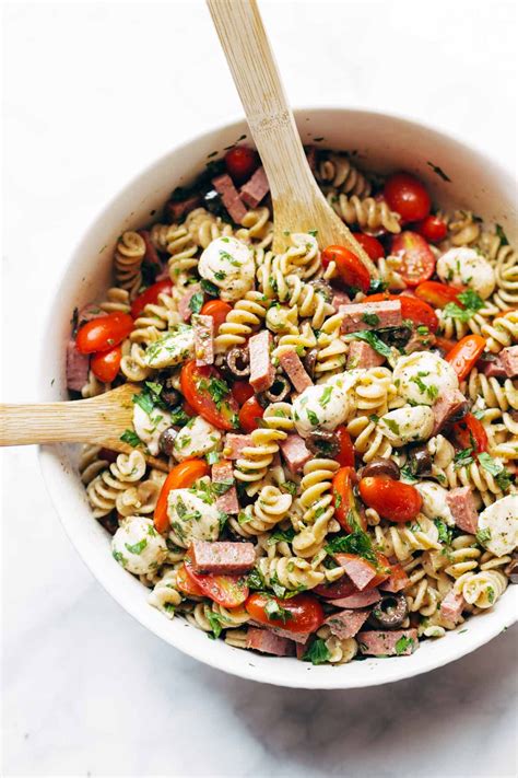 Many types of pasta can be used for pasta salad recipes. Best Easy Italian Pasta Salad | Recipe | Picnic potluck ...