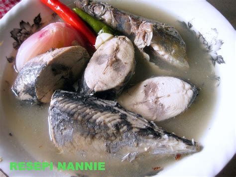 Di terengganu, kari ikan tongkol dimakan bersama nasi dagang terengganu. tumis.my - resepi Singgang Ikan Tongkol