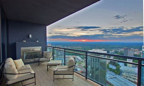 10 Beautiful Views From Homes On Top Of The World Beautiful Homes