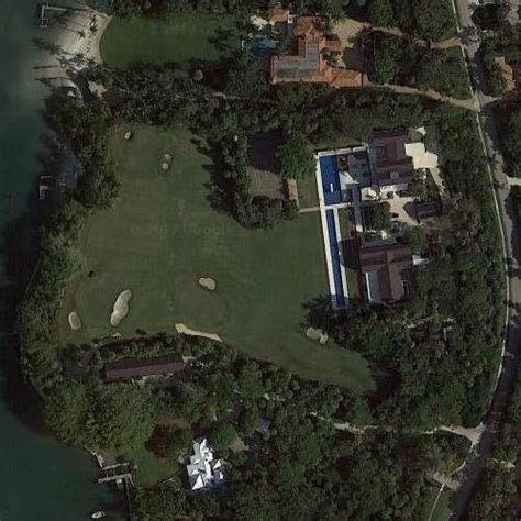 Tiger Woods House In Maui Where To Find Celebrities Vacationing In