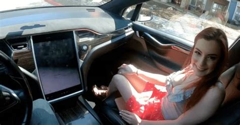 Elon Musks Response To Couple Having Sex In Tesla On Autopilot