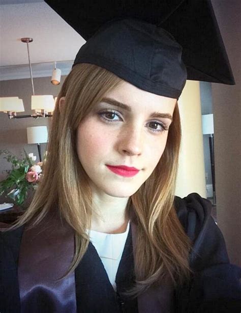 Emma Watson Se Gradúa De La Universidad De Brown