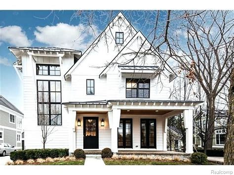 Key Characteristics of Modern Farmhouse Homes - Connecticut in Style