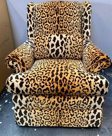 Buy velvet upholstered chair chairs and get the best deals at the lowest prices on ebay! Bespoke Leopard Print Velvet Upholstered Swivel Chair and ...