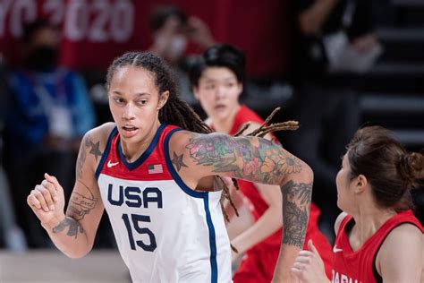 Brittney Griner 2022 Net Worth Salary Records And Endorsements