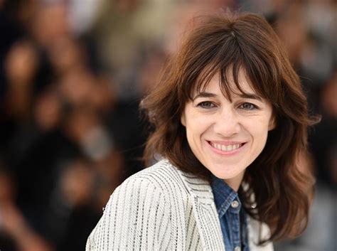 Jane by charlotte, which premieres tomorrow (july 8) at cannes, was. Charlotte Gainsbourg: "En 28 años en pareja no me he ...