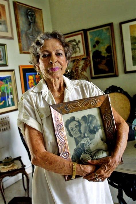 Natalia Revuelta Clews Fidel Castro Ally And Mother Of His Daughter