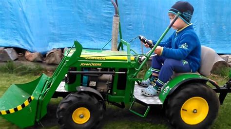 John Deere Tractor For Children 3 Youtube