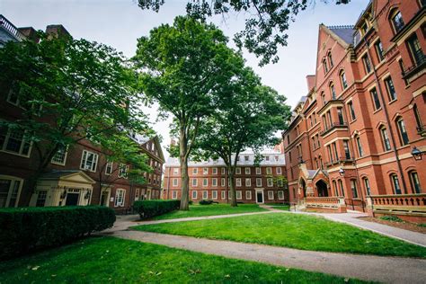 Universidade De Harvard A Mais Antiga Instituição De Ensino Superior