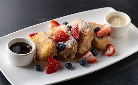 57 indulgent bread pudding recipes to bake now. BREAD PUDDING FRENCH TOAST & FRESH BERRIES | Menu | Yard House Restaurant