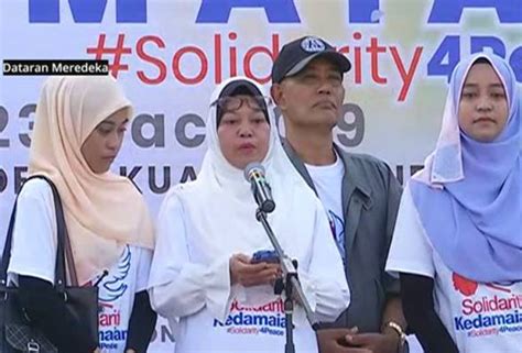Mohd farizal marlias — this is a malay name; Solidariti Kedamaian: Ibu saudara Haziq terharu sokongan ...