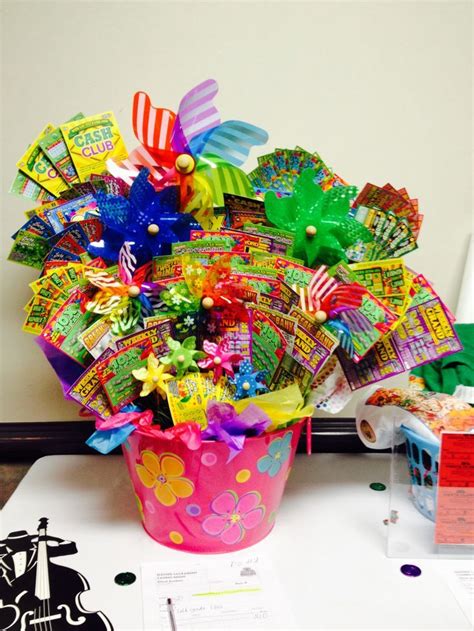 2012 fourth grade fun fair basket raffle the great 83b98a915e67b399881b667ea73e22cc.jpg (736×981) | Gift card ...