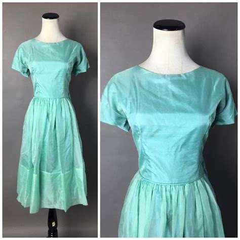 Vintage 50s Dress 1950s Dress Fit And Flare Dress Etsy