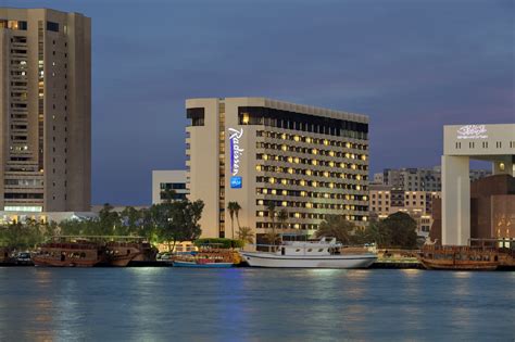We Review Radisson Blu Hotel Dubai Deira Creek Honeycombers