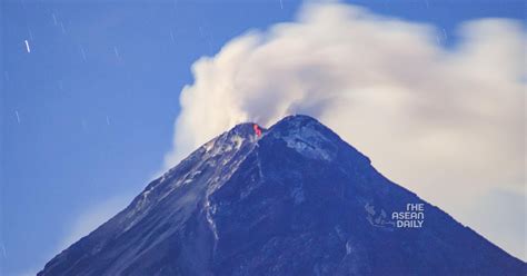 Mayon Volcano Continues To Show High Activity With Lava Flows And