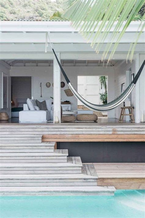 41 Stunning White Beach House Design Ideas For Life Better 18