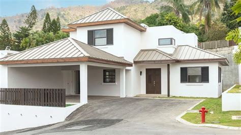 Luxurious 3 Bedroom 4 Bathroom Villa for sale on 27-29 Millsborough