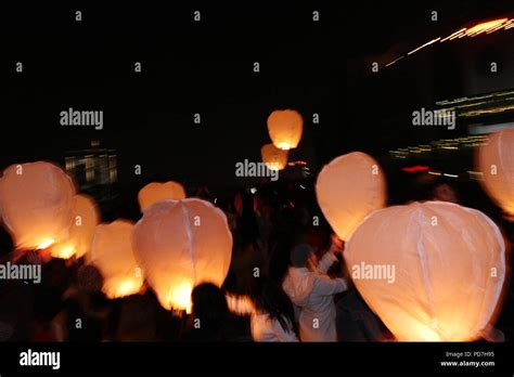 Sky Lanterns Floating In The Sky Deepavali Lights Festival Chinese