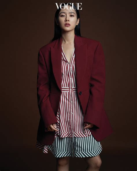twenty2 blog hyun bin and son ye jin in vogue korea september 2018 fashion and beauty