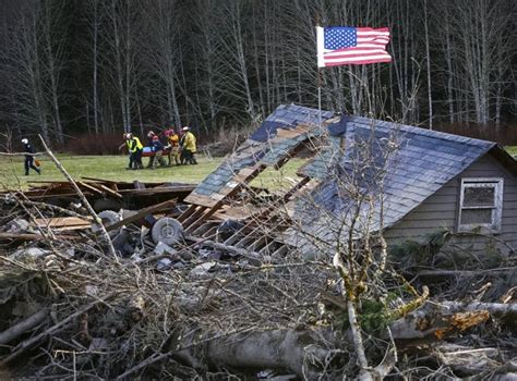 Washington Mudslide 90 Residents Remain Missing On Fifth Day Of Search