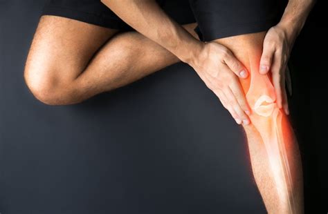 Hip And Knee Pain — 5 Symptoms You Shouldnt Ignore
