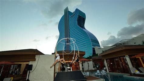 world s first guitar shaped hotel opened with a smash