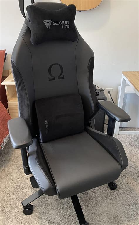 New Secretlab Omega Chair R Secretlab