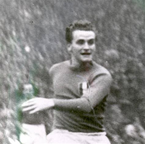 Numele lui giampiero boniperti este sinonim cu clubul de fotbal juventus torino. Giampiero Boniperti compie 90 anni: una vita alla Juventus ...