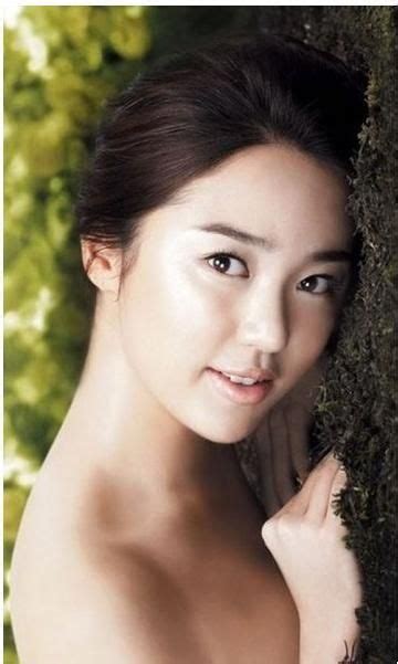 K Pop Yoon Eun Hye Goes Nude For Lg Beyond Cf Yoon Eun Hye