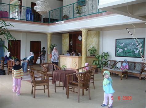 Karena barang suamiku kecil dan pendek. Jalan Cerita Doraemon - Contoh Win