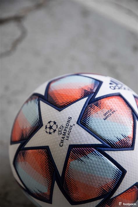 Finala va fi jucat pe stadionul krestovsky din sankt petersburg , rusia. Un nouveau ballon adidas pour la Champions League 2020-2021