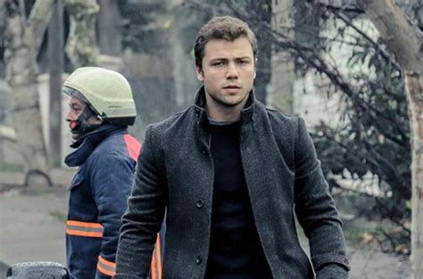 Check spelling or type a new query. Söz 32. yeni bölüm fragmanında, Agah ile Çolak, Yavuz'a ...