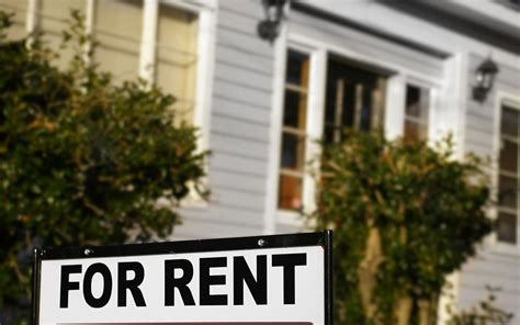 Top Questions To Ask A Landlord Before Signing Apartment Rental Lease