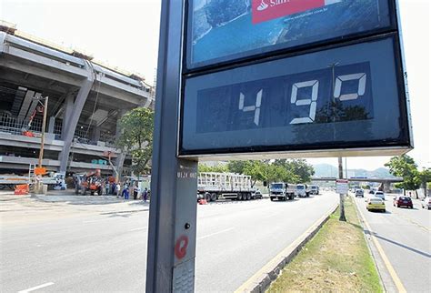 calor no rio de janeiro bate recorde e povo sofre 43 2 graus notícias de belford roxo